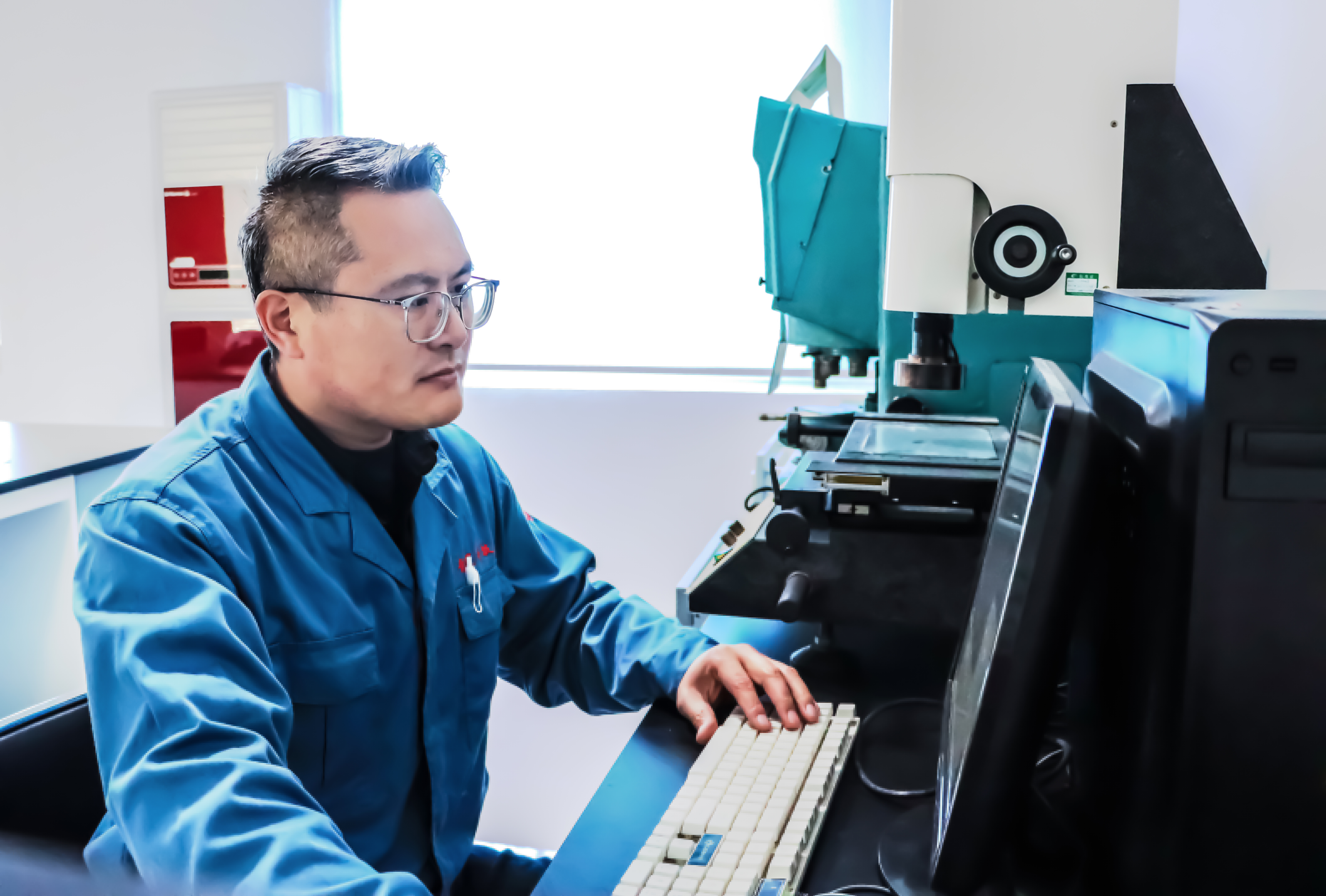 青纜職工李震榮獲山東省線纜行業第六屆暨2025年度&ldquo;十大行業